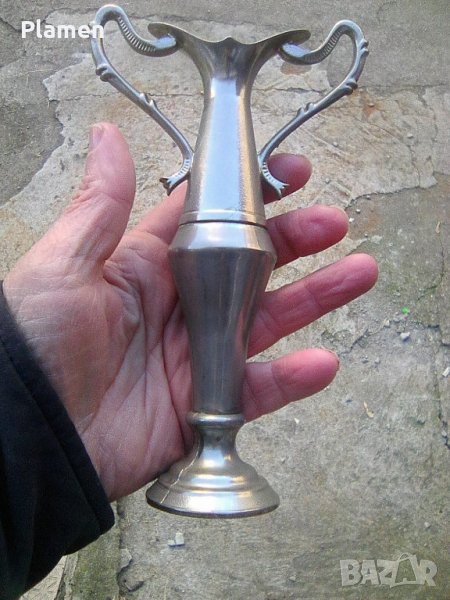 Стара английска амфора ваза сувенир от цветен метал, снимка 1