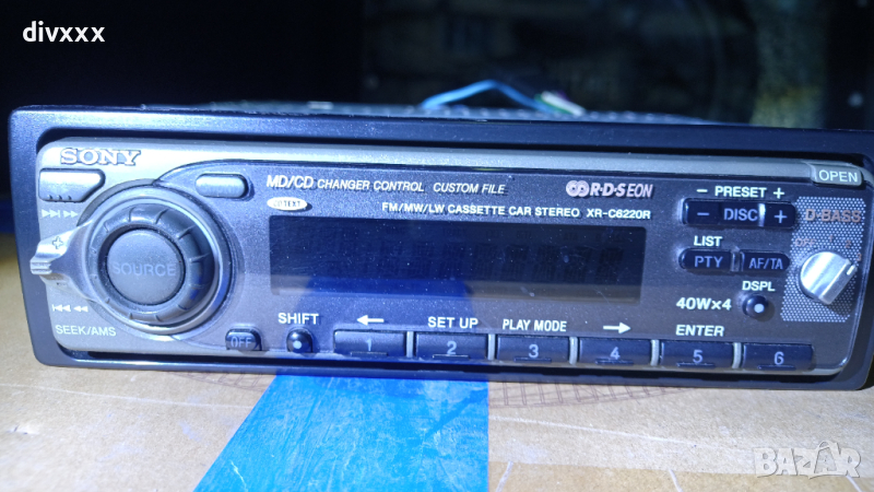 Sony XR-C6220R и CD чейнджър, снимка 1