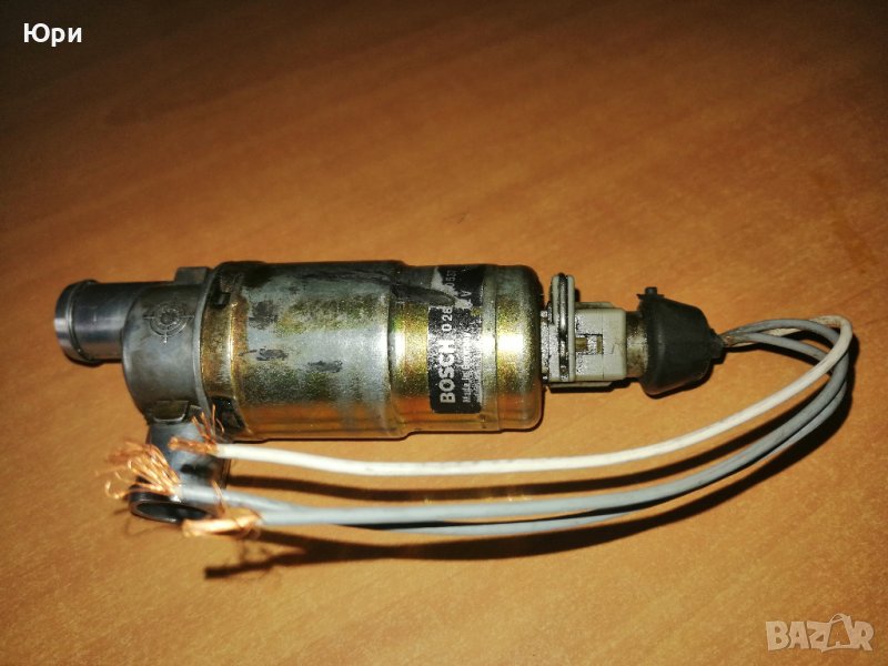 Продавам регулиращ клапан на свободния ход, захранване с въздух BOSCH 0 280140537  , снимка 1