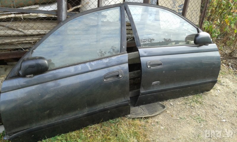 Тойота карина на части , снимка 1