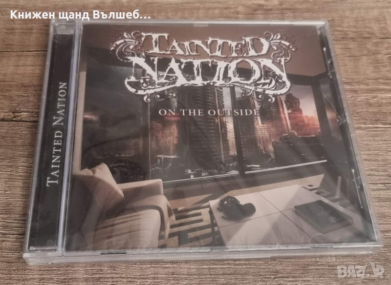 Компакт Дискове - Рок - Метъл: Tainted Nation – On the outside, снимка 1