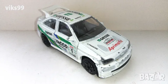 Ford Escort RS Cosworth Bburago MADE IN ITALY 1:43, снимка 5 - Колекции - 48498225