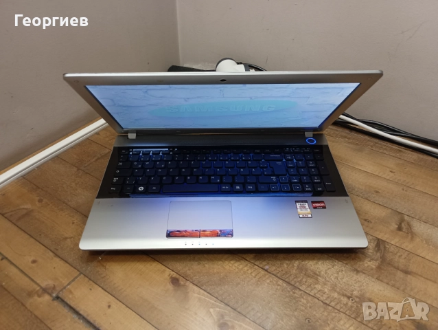 Лаптоп Samsung RV515 / 15.6", снимка 4 - Лаптопи за дома - 52846580