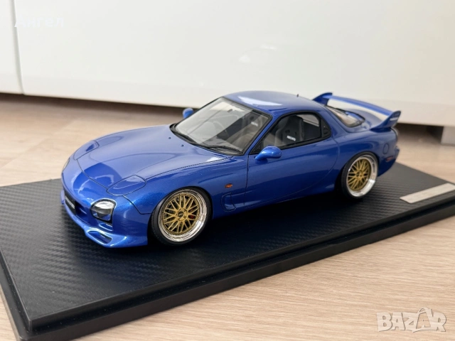 1:18 Mazda RX7 FD3S Speed A-spec ignition model