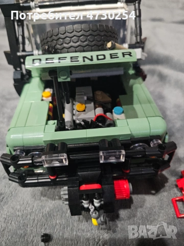 LEGO Technic 42110 Land Rover Defender - сглобен,запазен, снимка 7 - Други ценни предмети - 53385612