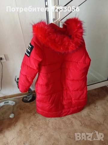 Дамско червено яке, снимка 2 - Якета - 53495888