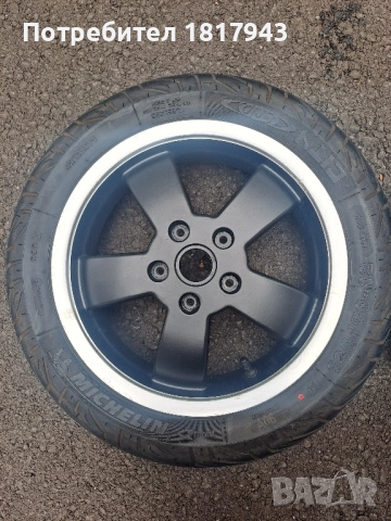 джанти за веспа VESPA, снимка 2 - Гуми и джанти - 52027697