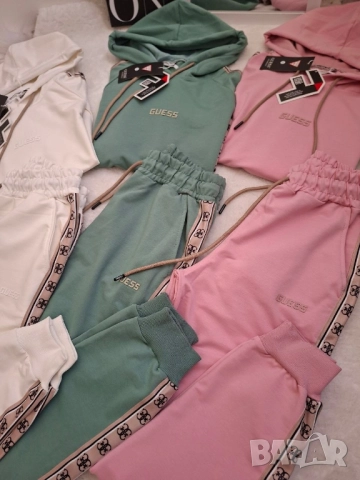 дамски екипи guess , снимка 15 - Спортни екипи - 51826857