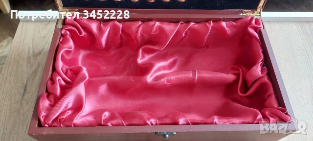 кутия дървена за вино и шах фигури дървени за ценители , снимка 3 - Декорация за дома - 51081141