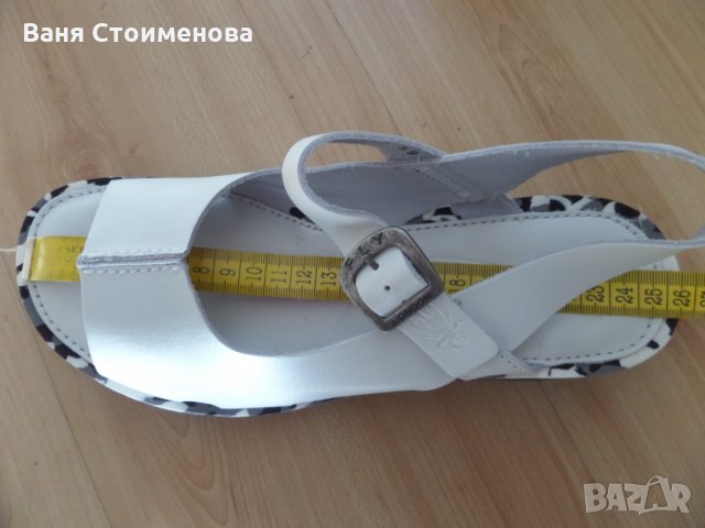 Fly London - нови сандали, снимка 4 - Сандали - 33347881