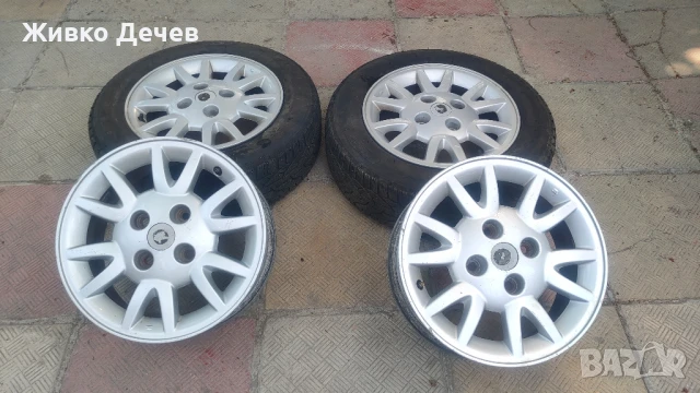 гуми с джанти Nissan , снимка 1