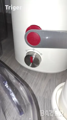 Сокоизтисквачка Moulinex Easy Fruit, снимка 3 - Сокоизстисквачки и цитрус преси - 49489576