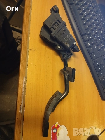 Педал за газта от Ауди А6 С6 4F2 721 523