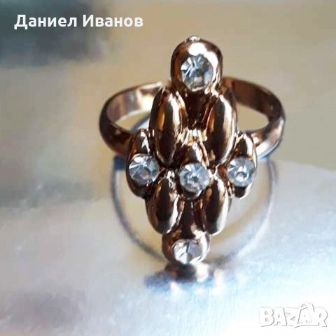 Златен пръстен 18к със камъчета Сваровски НОВ, снимка 3 - Пръстени - 28644355