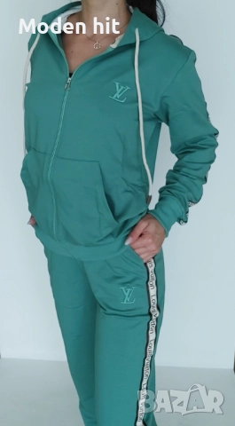 Louis Vuitton дамски екипи /суичер и долнище/ висок клас реплика, снимка 7 - Спортни екипи - 51670066