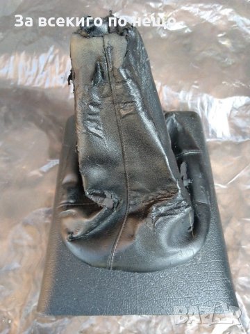 Маншон за скоростен лост, и заден пепелник за Голф 3 GTI, снимка 2 - Части - 28762545