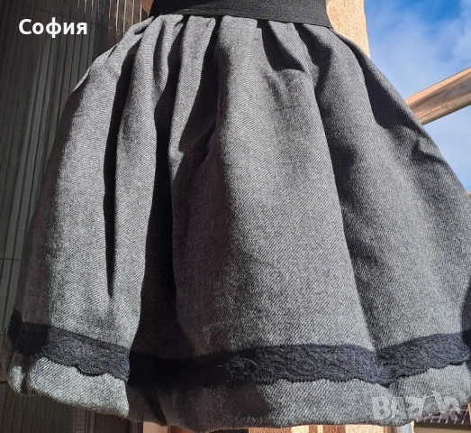 Сива,вълнена пола р-р С/М/Л, снимка 2 - Поли - 52012561