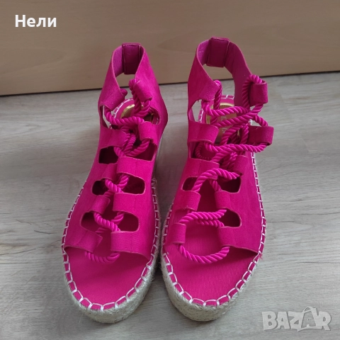 Дамски сандали