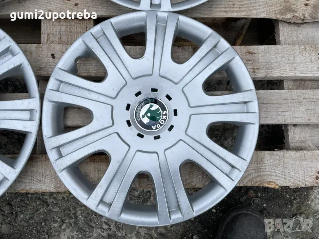 15 цола Тасове SKODA Fabia Octavia, снимка 2 - Аксесоари и консумативи - 49350043