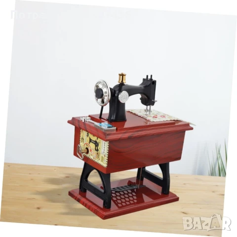 Винтидж музикалнa кутя - Шевна машина с ръчна манивела , снимка 4 - Декорация за дома - 50840104