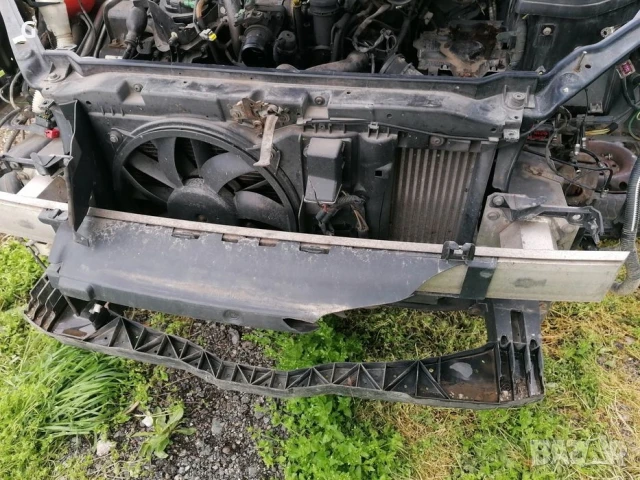 Челен удар Очиларка Citroen C4 2.0HDI 136ks , снимка 3 - Части - 51265600