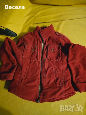 Дамско зимно червено яке, снимка 7 - Якета - 48746882