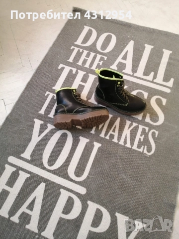 кубинки черни със зелено обкантване