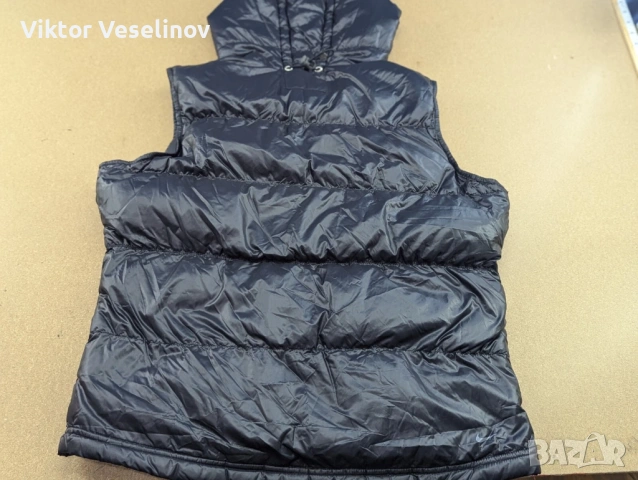 Nike ACG 550 Down Vest Дамска Пухена Жилетна Размер М Гъши Пух, снимка 2 - Жилетки - 53190475