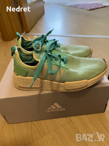 Дамски маратонки Adidas, снимка 2 - Маратонки - 38141345