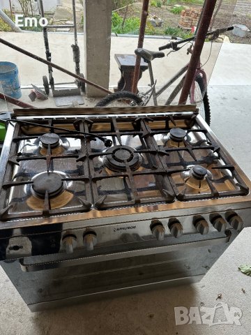 Фурна 90 ст + 5 котлона на газ+ грил, снимка 2 - Печки, фурни - 43560170