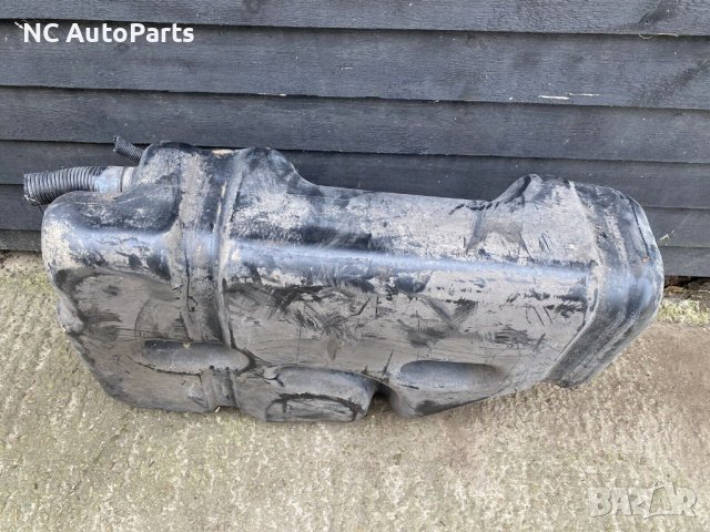 Пластмасов резервоар за ИВЕКО IVECO DAILY 3.5т 2.3 3.0 дизел 504148705 504148855 2010, снимка 8 - Части - 43474472