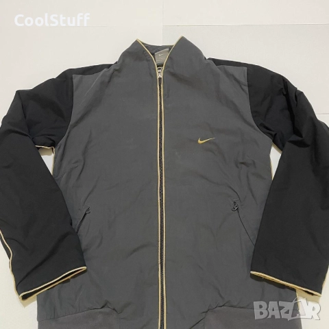 Дамско Спортно Горнище Nike Размер М, снимка 2 - Спортни екипи - 52423791