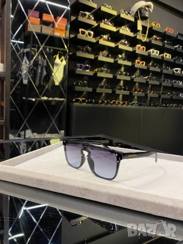 очила с черен обикновен калъф и ув защита versace louis vuitton, снимка 4 - Слънчеви и диоптрични очила - 51444699