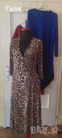 Рокля к тигров принт, рокля с ресни кралско синьо и червена рокля