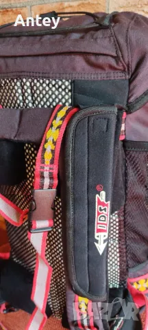 Хубава, здрава раница с етномотиви - 30 литра, снимка 7 - Спортна екипировка - 49288644