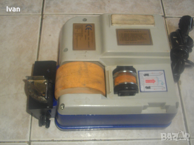 Ел.Точиларска Сухо Заточваща Машина Станция-3 Камъка-Бавна Скорост-60 Вата/200 об/мин-Ъгъл 0-45 Гр, снимка 2 - Други инструменти - 44873336