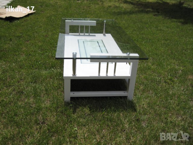 Маса Холна Много Красива Практична Материал: стъкло, дърво в цвят Бял, снимка 2 - Маси - 36871565