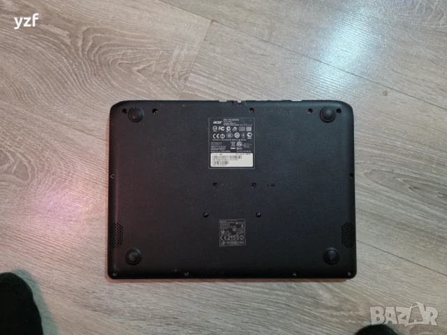 Acer E3-111  11,6 инча, снимка 2 - Лаптопи за дома - 53168972