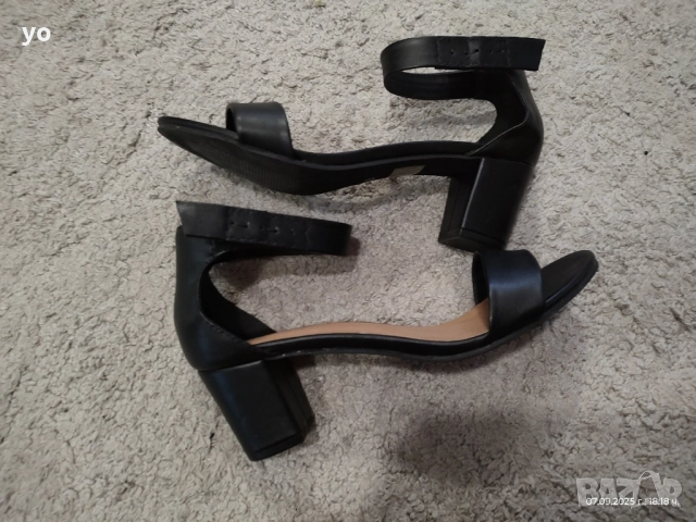 Сандали 38 номер 