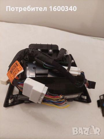 Конзола с бутони за подгрев и обдухване седалки Hyundai i40, снимка 3 - Части - 51702930