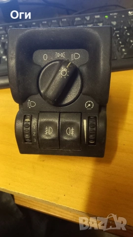 Ключ светлини за Опел Вектра В 90 569 814