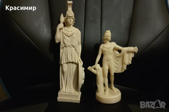 ДРЕВНОГРЪЦКИ БОГОВЕ АТИНА ПАЛАДА И ЗЕВС.