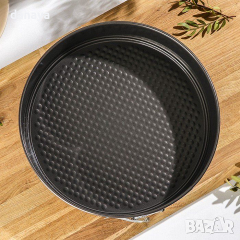 4623 Кръгла форма за печене с подвижно дъно, 26 см, снимка 2 - Съдове за готвене - 44910678