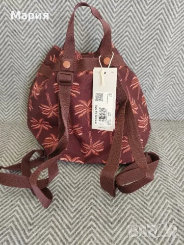 Adidas спортна дамска чанта/раница , снимка 4 - Чанти - 49112376