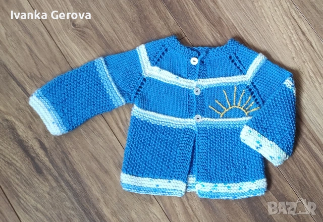 Жилетка с бродерия за новородено 