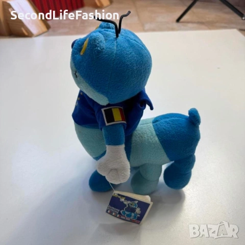Плюшена играчка Sirius Caterpillar гъсеница от 90-те години, талисман на ЕС от Европейския съюз синя, снимка 2 - Плюшени играчки - 53204127