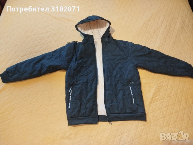 ЧИСТО НОВО яке с топла подплата и качулка, снимка 3 - Якета - 51827496