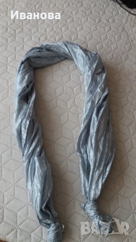 Дамски шал, снимка 2 - Шалове - 43090044