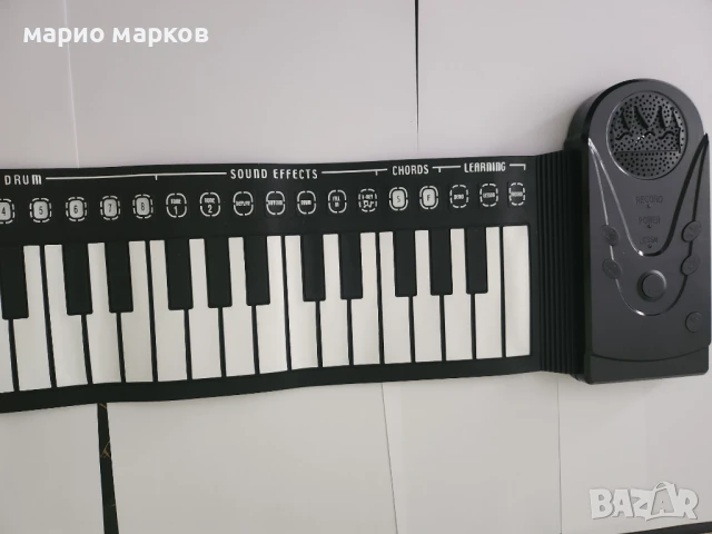 продавам електронно пиано с 49 клавиша, снимка 3 - Пиана - 50675172