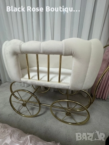 Бебешко легло 